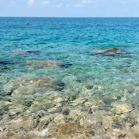 Il Vecchio Fienile Tropea * Brattiro